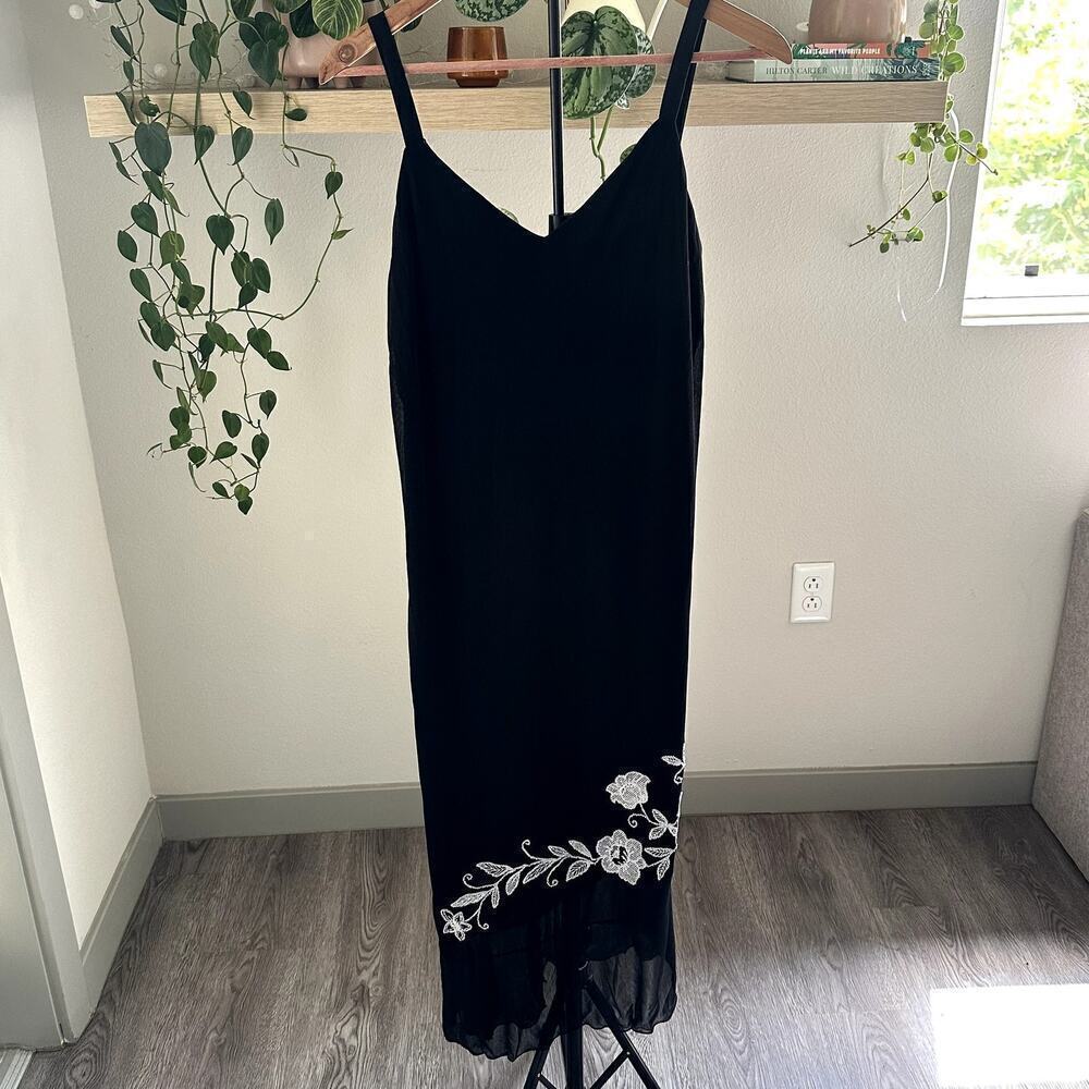 Vintage Dress Black Floral Embroidered Slip Midi Size 12 Y2K Fairy Whimsigoth